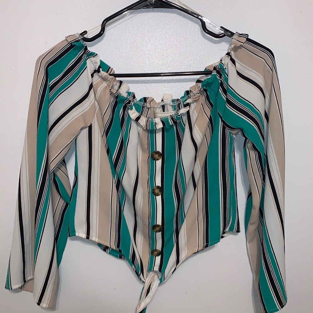 Stripped Cropped Dress Shirt